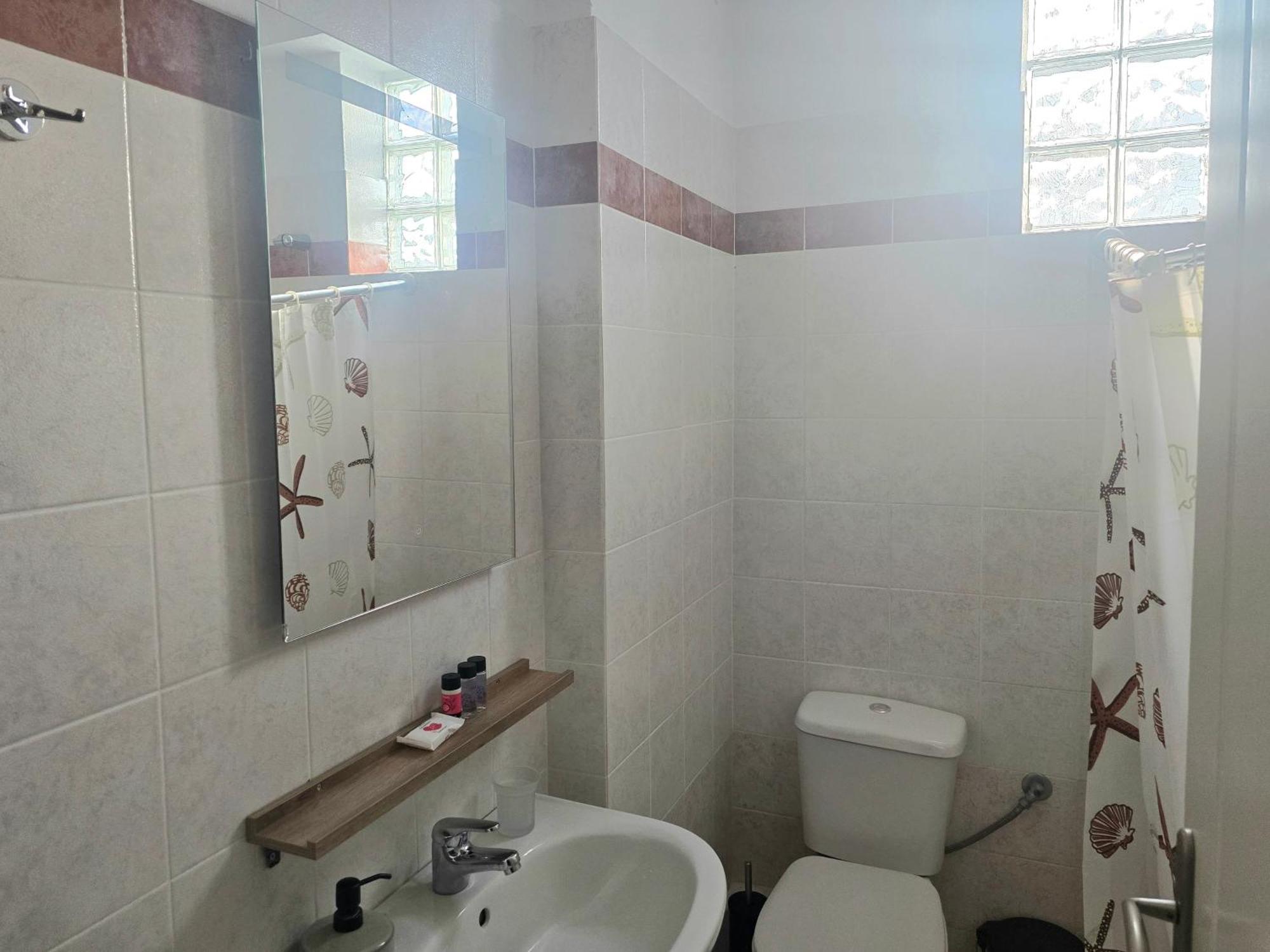 In Centre Suite By Open City تريبوليس المظهر الخارجي الصورة